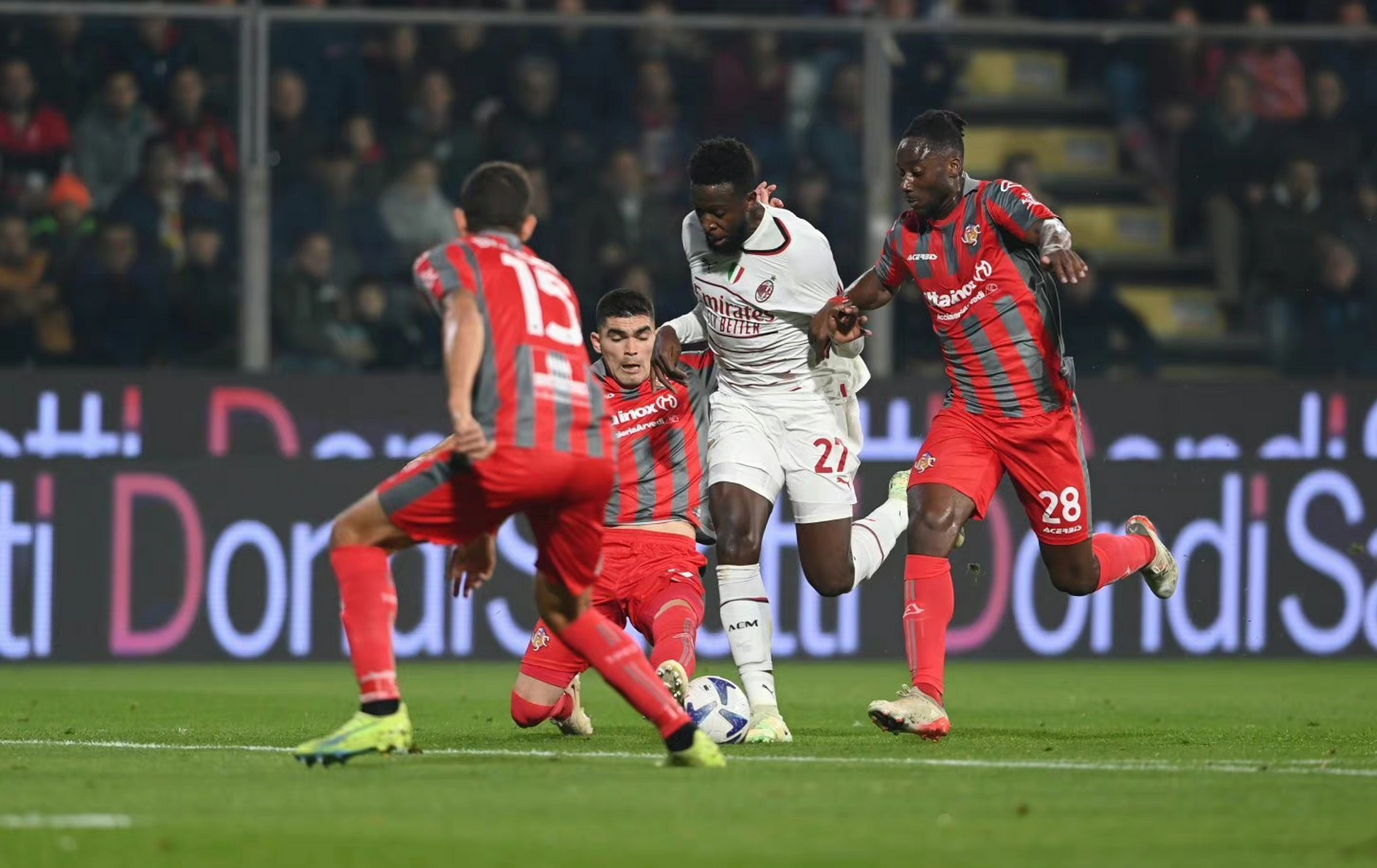 冠小组赛不 冠小组赛不