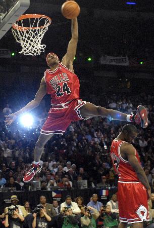 赛中崭露头 赛中崭露头