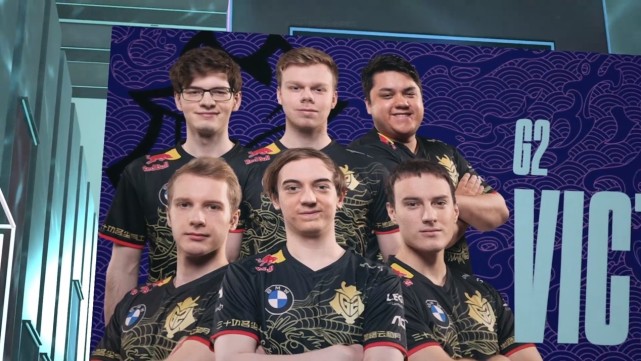 球阶段的站 球阶段的站